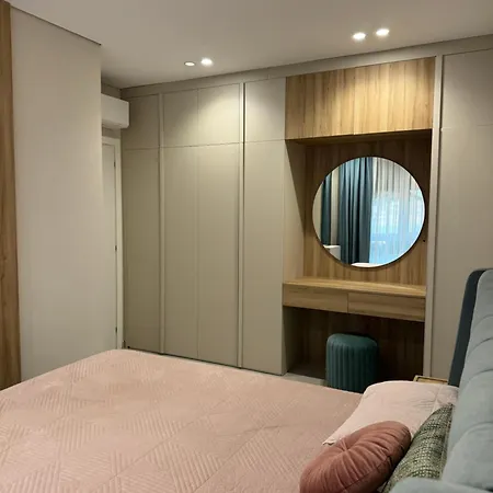 Sanpjetrobooking * Plazhi San Pietro